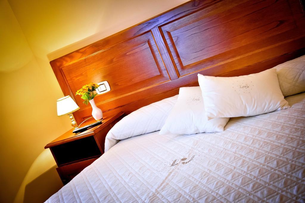 Hotel Relais Cavour Řím Pokoj fotografie